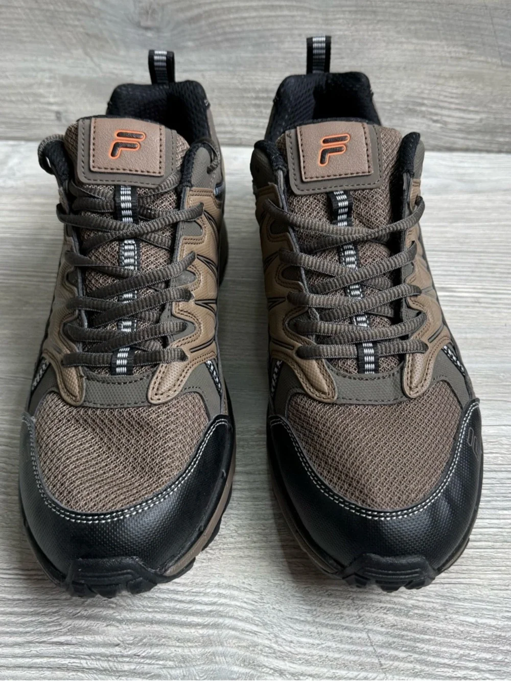 New Fila Men’s midland trail shoes Brown comfortable Trail Sneakers size13